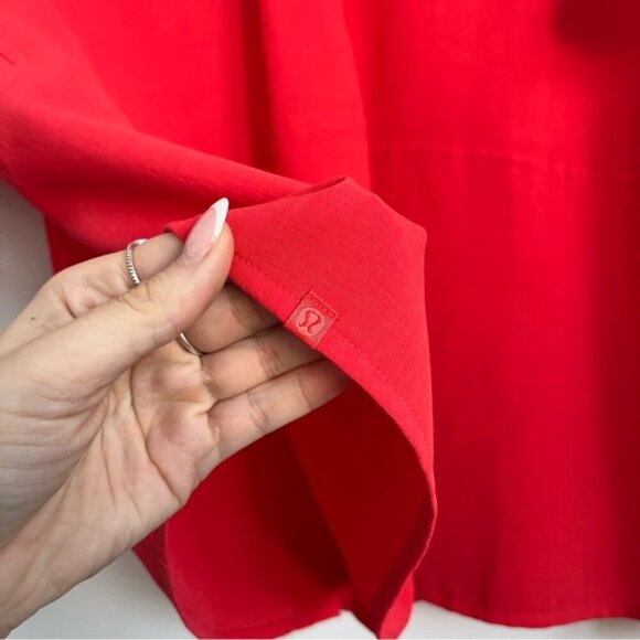 New 🆕 Lululemon Full Day Ahead Short Sleeve Button Shirt - Carnation Red - US 4 - Picture 4 of 4
